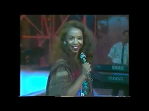 Carol Lynn Townes - 99 1/2 - Breakin' Soundtrack (Live Performance)