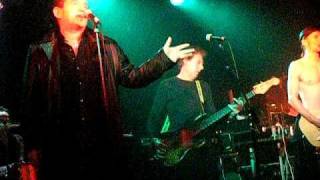 Heavy Metal Kids - A Hundred Skeletons