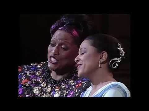 Kathleen Battle & Jessye Norman sing "There is a Balm in Gilead" at Carnegie Hall