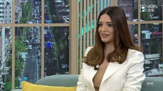 Առավոտ լուսո. Դինարա Մխոյան