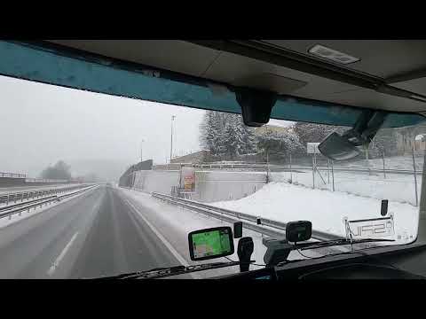 ȘOFER DE CAMION  TUR RETUR