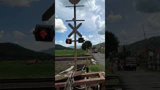 Download lagu SUARA Palang Pintu Kereta Api TERUNIK se INDONESIA (funny sound railroad crossing) mp3