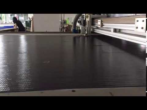 Low cost xy gantry robots for film cutting