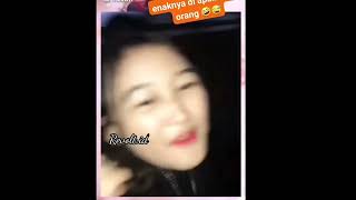 Download lagu Maling Ketangkap Basah, Ga Tega Mau Gebukin.. Malah bikin Gemes😂 Enak nya di Apain Ya😂 #shorts mp3