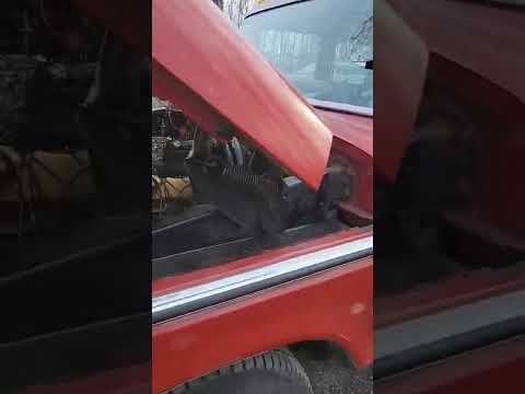 Ford 351m 4 barrel revs