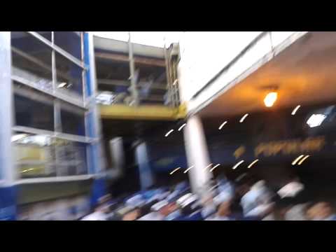 "Este año nos quedamos en primera" Barra: La Barra de los Trapos &bull; Club: Atlético de Rafaela