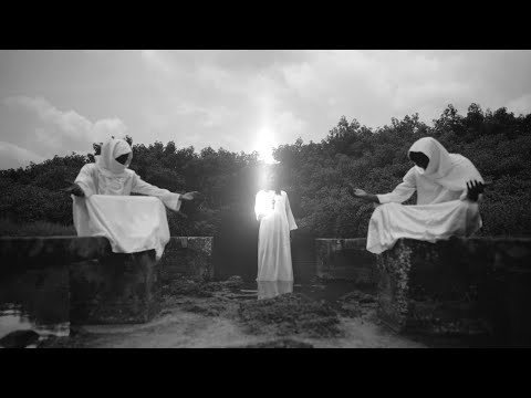 Ya Minko, EMVDEIT & I-PKU - DEBRIEFING, the Music Video