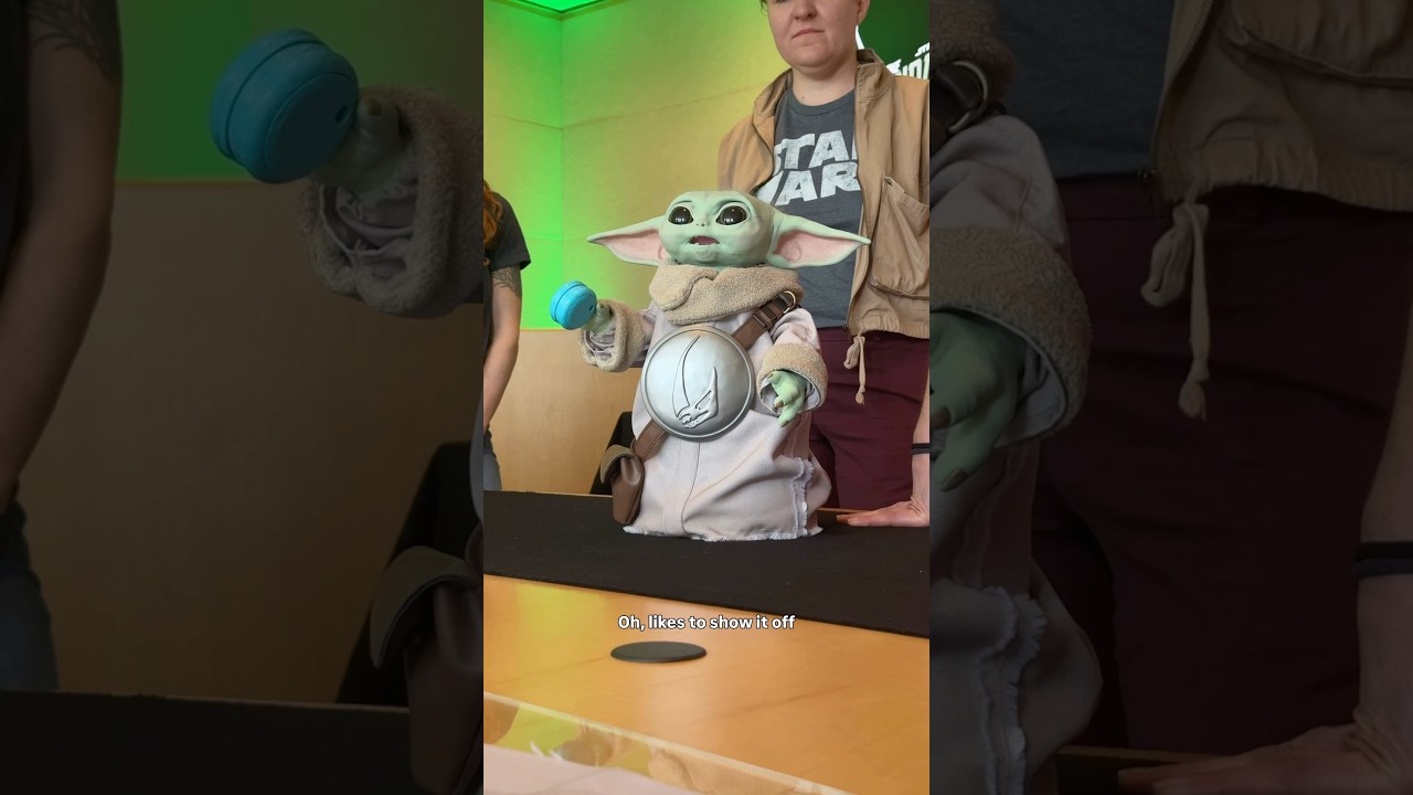 Hasbro’s $600 Ultimate Grogu Animatronic Uses the Force to Move A Cookie🍪