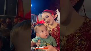 Download lagu Niken Salindry gemes sama anaknya Lala Atila 😘 #nikensalindry #nikensalindriterbaruterlucu #lucu mp3 Download lagu Niken Salindry gemes sama anaknya Lala Atila 😘 #nikensalindry #nikensalindriterbaruterlucu #lucu mp3