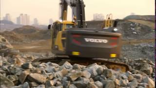 VOLVO EC 250 E LR