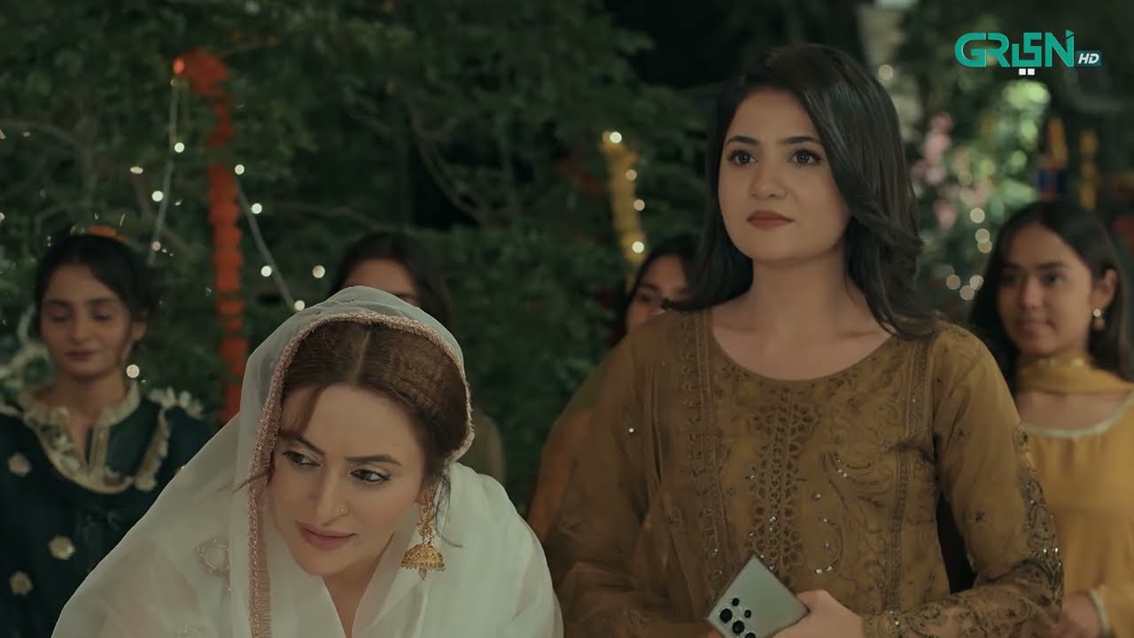 Bashah Ne Naya Tamasha Laga Diya | Ghulam Bashah Sundri | Hina Afridi - Zaviyar Nauman | Green TV