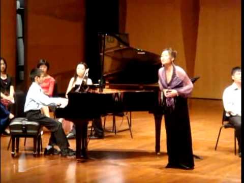 Aulf Dem Wasser Zu Singen - Wang Tingting, Soprano ... - YouTube