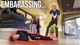 MY BEST FRIEND PASSED OUT IN VEGAS!