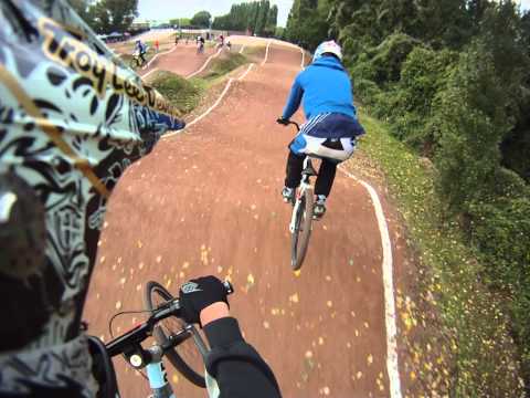 comment construire un terrain de bmx