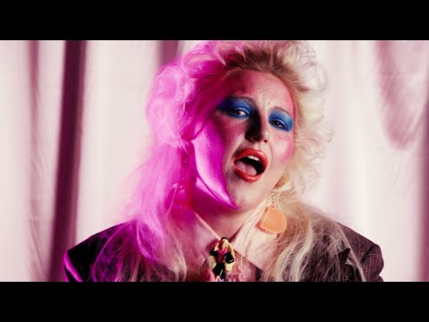 Caroline Kingsbury - Meteorite