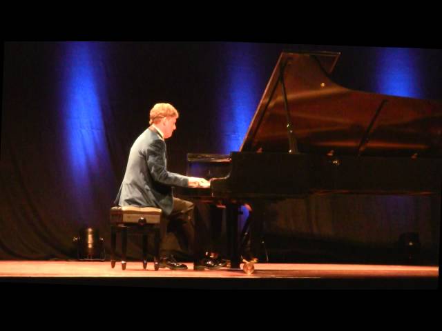 David Glen Hatch Performing Etude #6 in A Minor by F. Liszt/N. Paganini