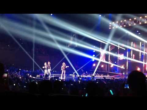 2012 Pink Play concert with " 2NE1 " by Etude House Thailand