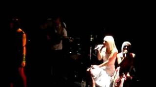 Tilly &amp; the Wall - Tall Tall Grass (Live ULU, London 25 Oct)