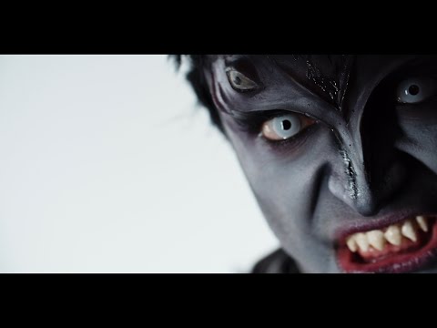 EL MONSTRUO DEL SOFÁ (Videoclip Oficial) - Alan Sutton y las criaturitas de la ansiedad