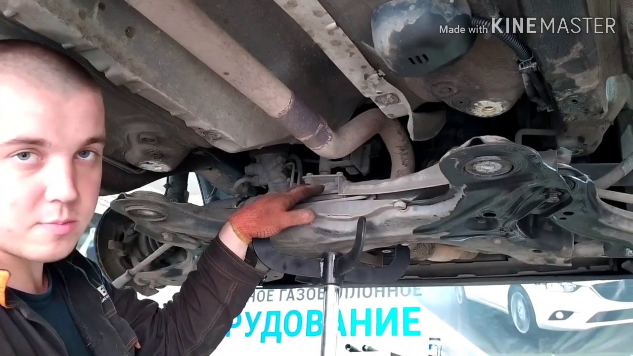 Как снять рулевую рейку Шкода Октавия Тур