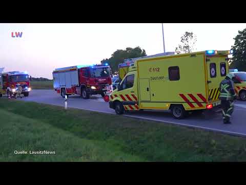 Bautzen: Frau nach Kreuzungscrash eingeklemmt - LAUSITZWELLE