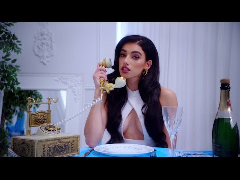 ari hicks - Everyone is Disappointing (Official Music Video)