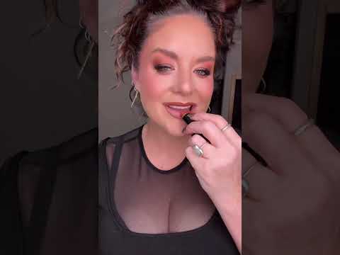 Lavish Meet & Greet Moment! SB Flowers