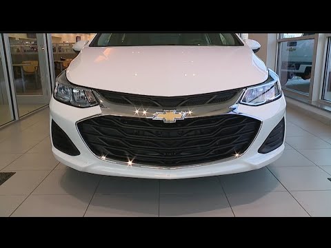 , title : 'Last Cruze to roll off GM Lordstown production line on display in Boardman'