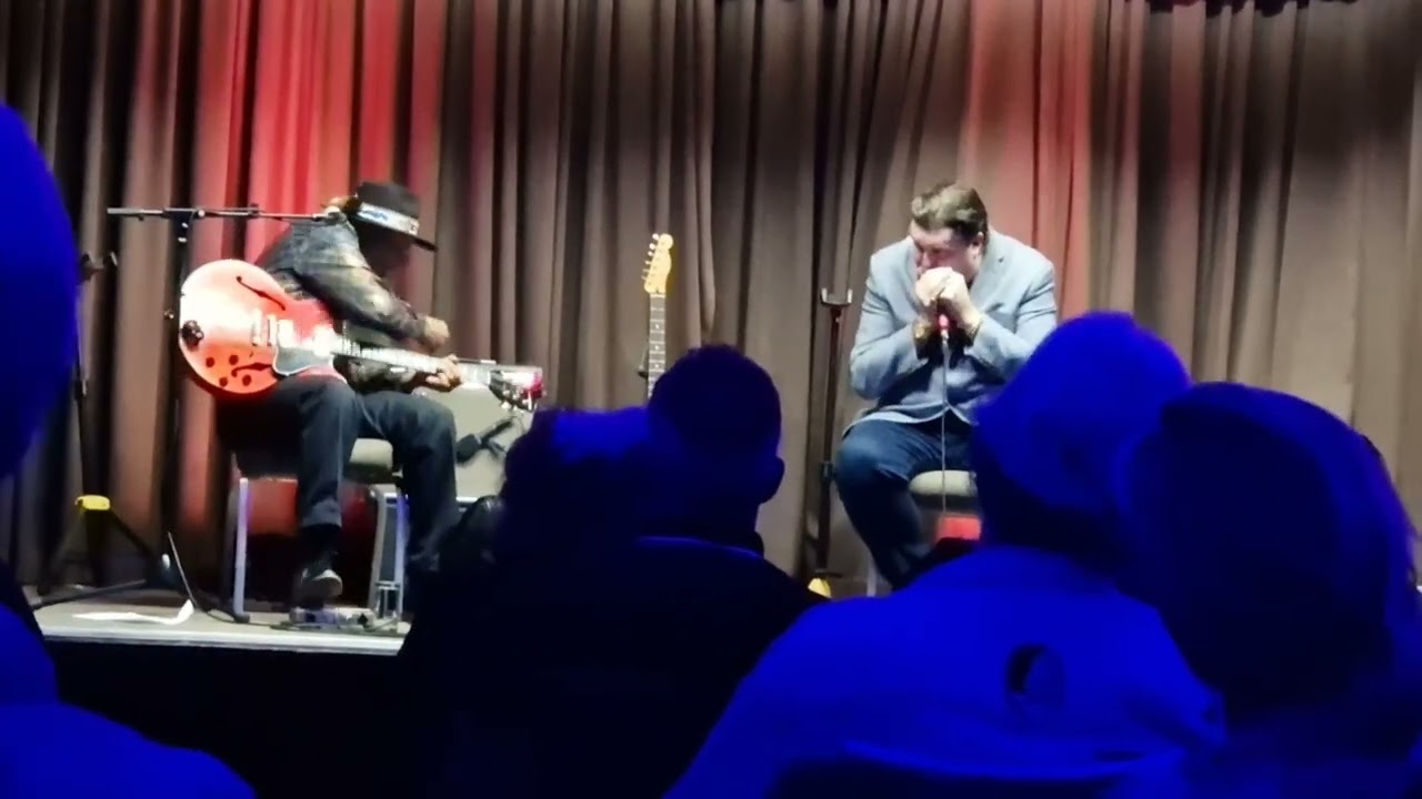 JOHN PRIMER featuring Giles Robson - Pomme D'Or Hotel,  Jersey - Sept 2024 - 'Hoochie Coochie Man'