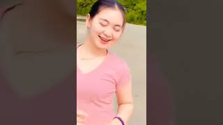 Enak ya Di pantul pantulin#shorts