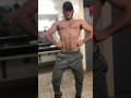 Posing! Bodybuilding! 18 Year Old Bodybuilder