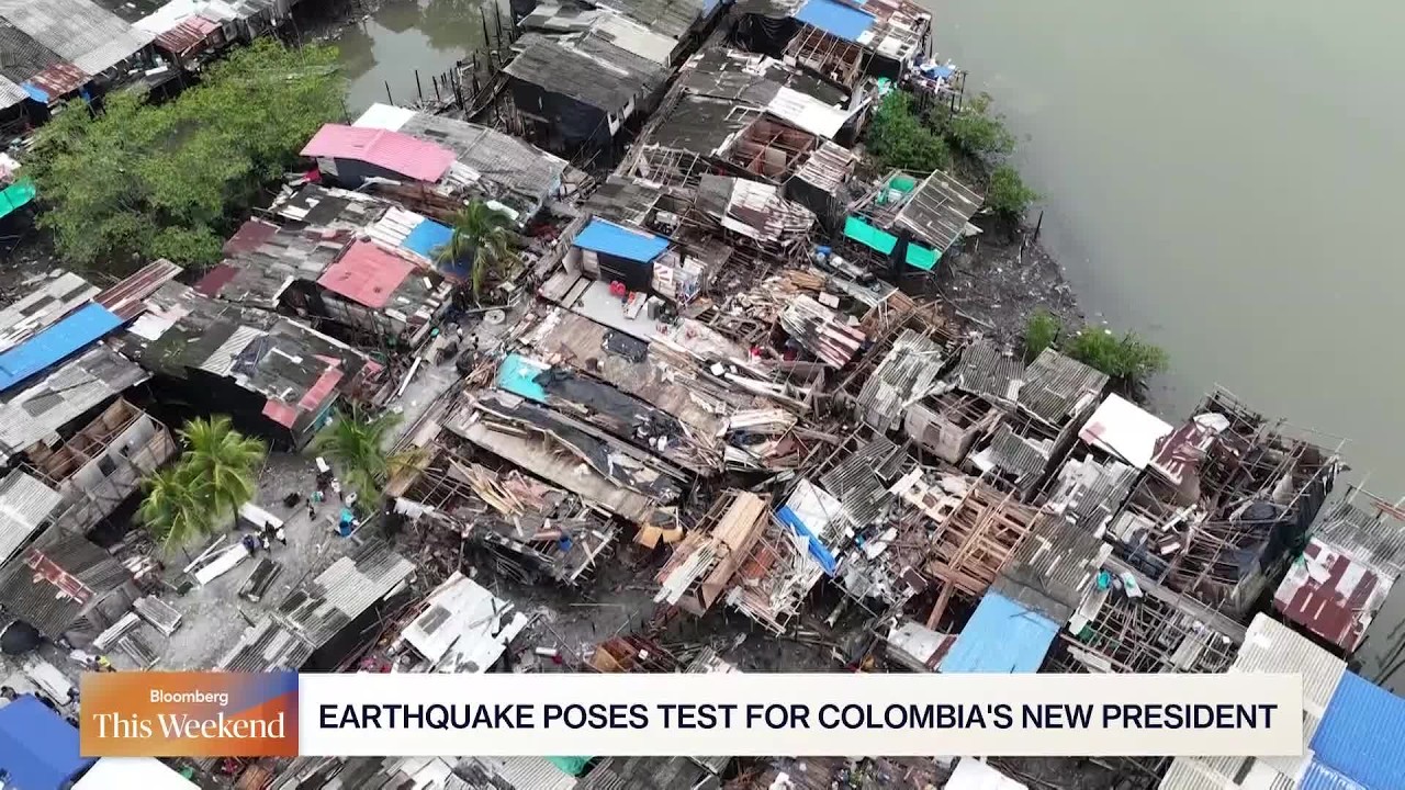Video: De la Espriella faces 7.4 quake response days after inauguration