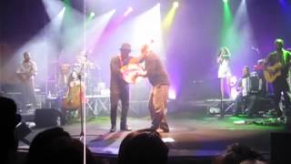 Mannarino - Scetate Vajo [LIVE]