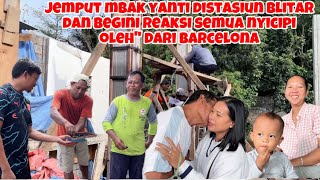 Download lagu PICK UP MBAK YANTI AT BLITAR STATION AND THIS IS EVERYONE'S REACTION TO TASTING THE SOUVENIRS FRO... mp3 Download lagu PICK UP MBAK YANTI AT BLITAR STATION AND THIS IS EVERYONE'S REACTION TO TASTING THE SOUVENIRS FRO... mp3
