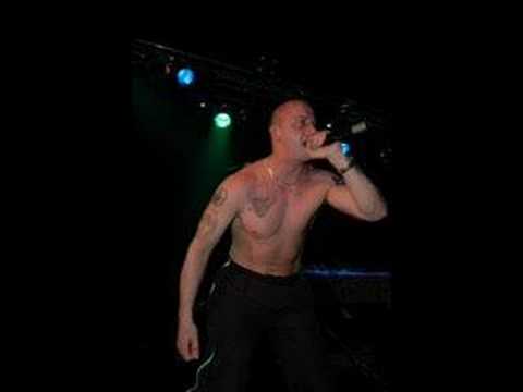 Slums Attack - Modus Operandi