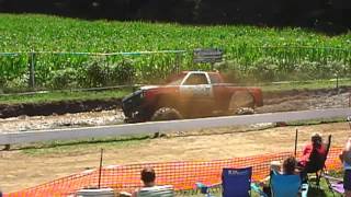 preview picture of video 'New Paris Speedway Mud Bog 7-29-12'