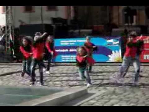 adélka Bínová Hrádecké slavnosti 24.8.2013 vystoupení Stormáčik