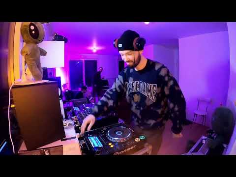 oYYo Invite #5 : Redstain