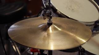 Video thumbnail for Vintage 1970's Avedis Zildjian 14" New Beat Hi-Hats by A Drummer's Tradition