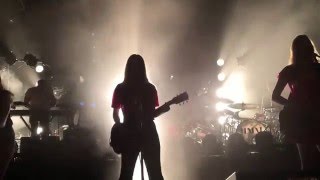 HAIM - (first time playing New Song) Nothing's Wrong - The Observatory - Orange County - 5/17/16