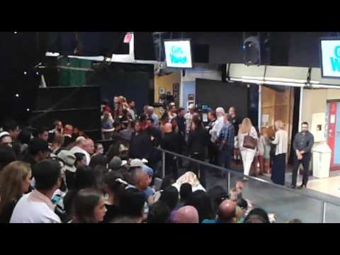 GMW Curtain Call - Girl Meets Hollyworld (7/12/16)