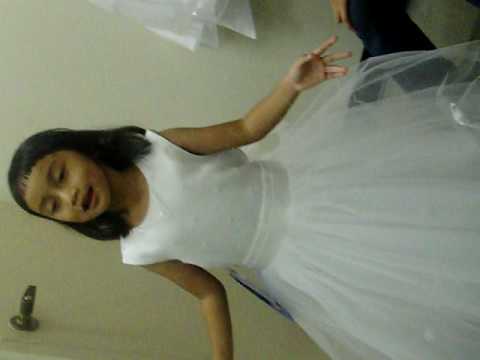 download lagu mp3 mp4 Nisa Dress, download lagu Nisa Dress gratis, unduh video klip Nisa Dress