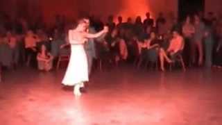 6/10/2012 en milonga roja  bailan MELINA BRUFDFMAN-CLAUDIO GONZALES