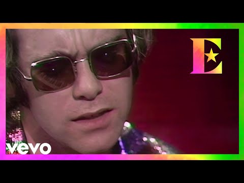 The Beauty of 'Tiny Dancer' by Elton John: Exploring the Melody and Lyrics