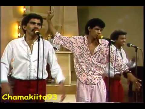 LA NUEVA TRIBU DE CUCO VALOY - Que Pasara Mañana - Canta GABBY ARIAS (80's)