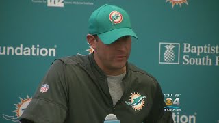 Jay Cutler Has ‘Multiple Cracked Ribs,’ Dolphins Head Coach Adam Gase Confirms