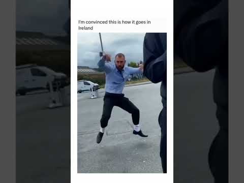 This isn't how they do it? 🤔🤣 #shorts #funny #shortvideo