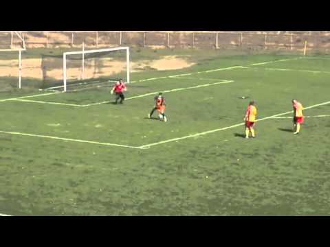 Wpadka piłkarzy AON-u. Hutnik Warszawa - AON Rembertów 6-0