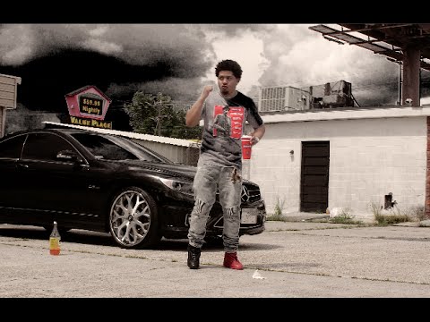 Que Almighty - #RippedDatBitch5ive