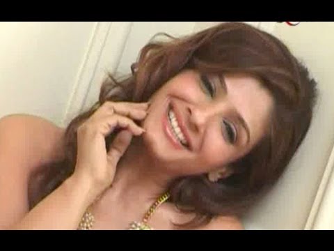 Raveena Tandon Ki Chut Video Sexy Video - Raveena Tandon's hot photo shoot | Veethi